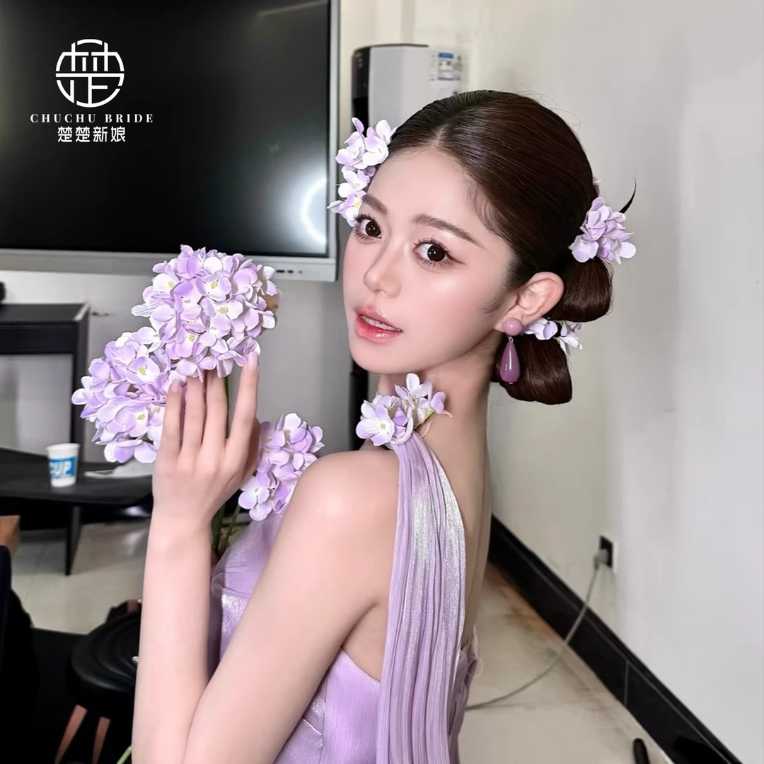 新款森系新娘酒红色绣球花花朵复古结婚敬酒服旗袍高级感头饰