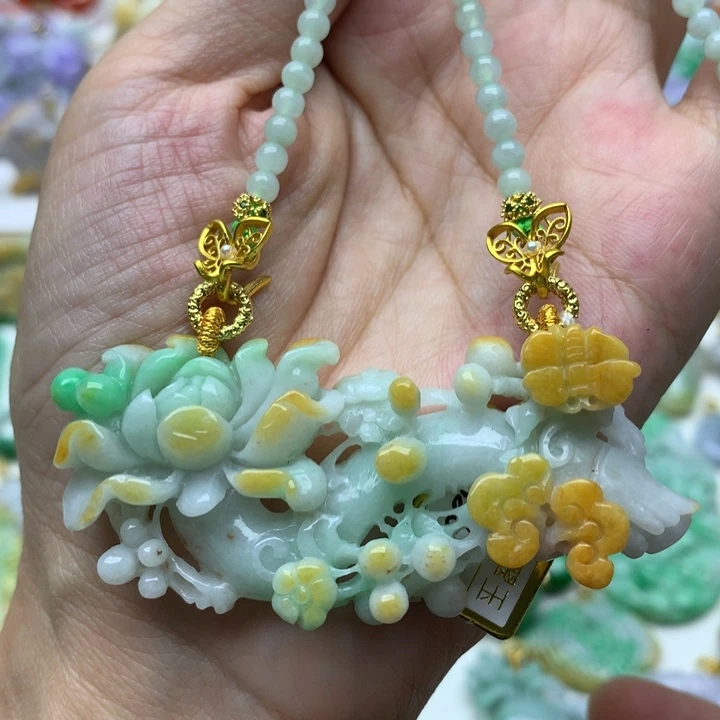 颈饰未镶嵌翡翠翡翠