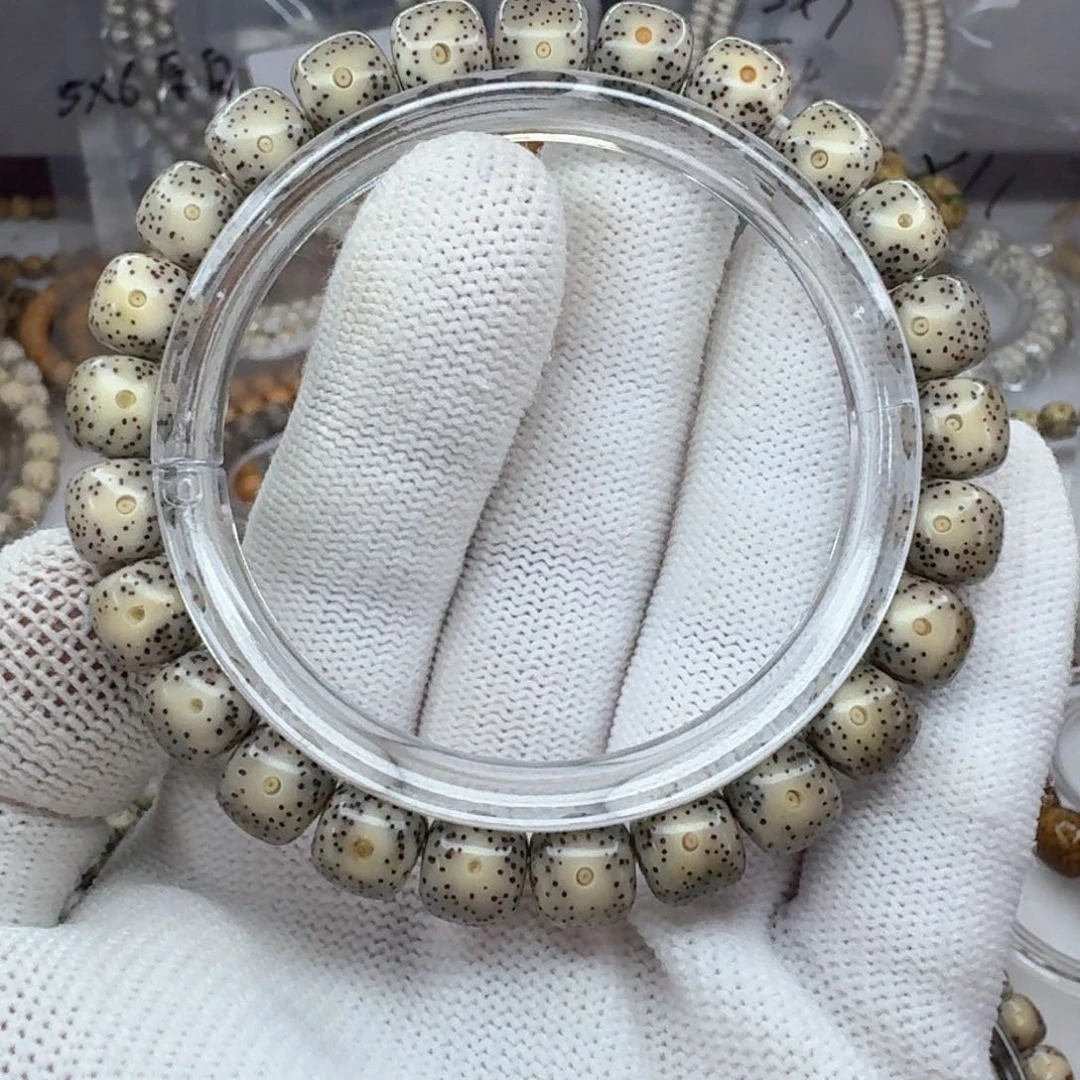 手串星月菩提9×8奶奶灰 灰冰同枝926