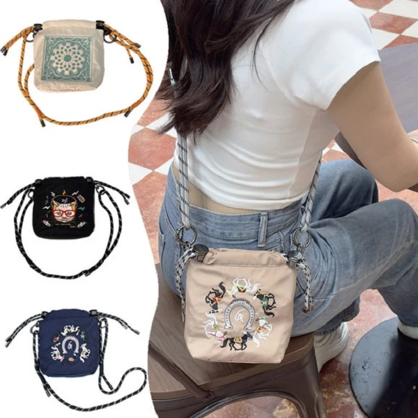 （7款集合）小众超火日系刺绣 帆布防水斜挎单肩包女小方包