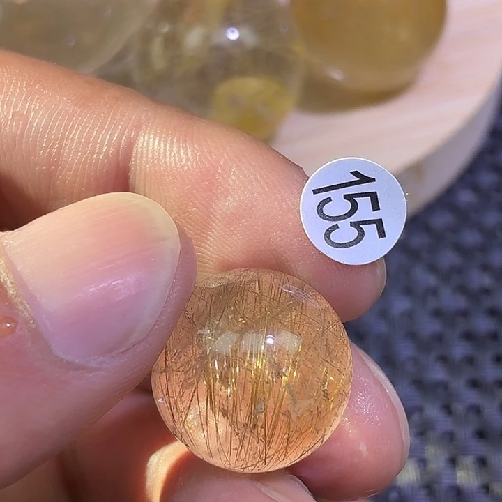 伊***绪未镶嵌水晶吊坠(不含链)