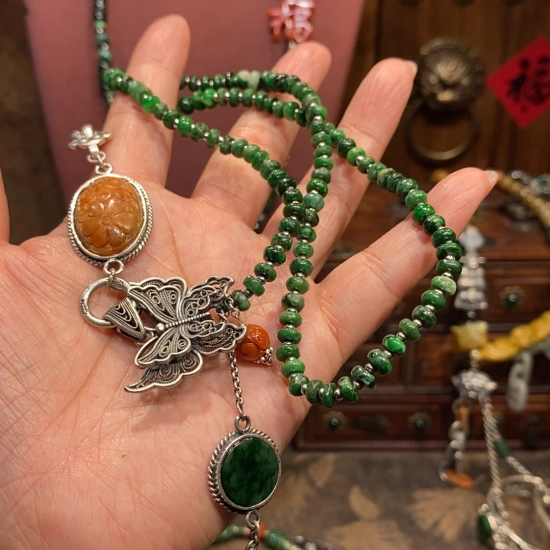 翡翠吊坠(赠链)未镶嵌