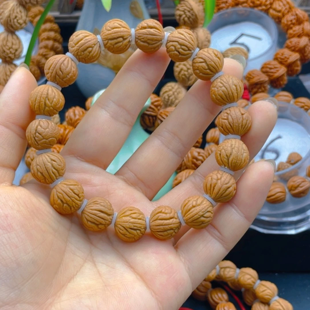 满天星手串。红红火火