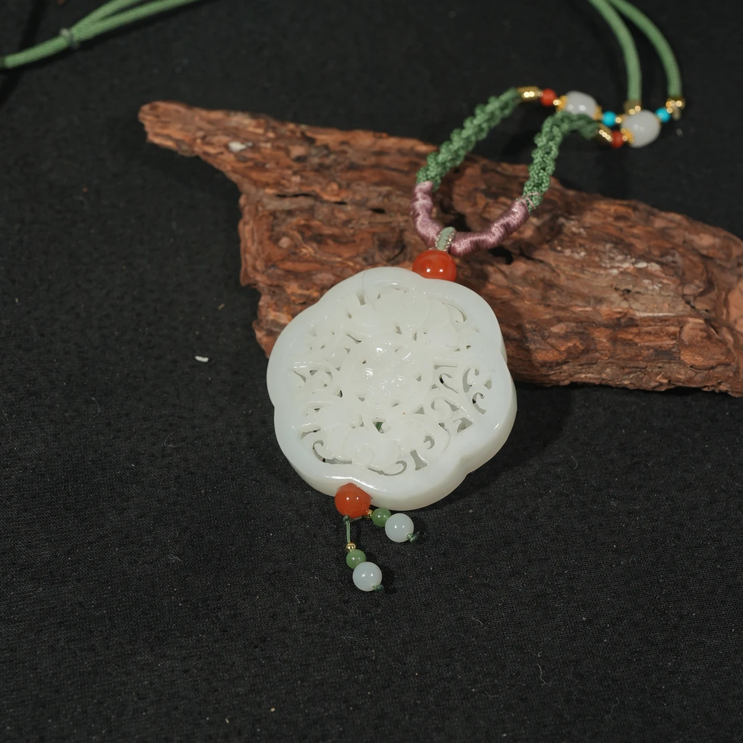 12.5香港王老板-和田玉吊坠6c431