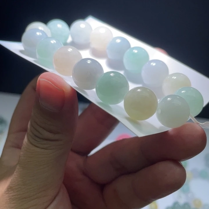 定制翡翠未镶嵌翡翠卡12+