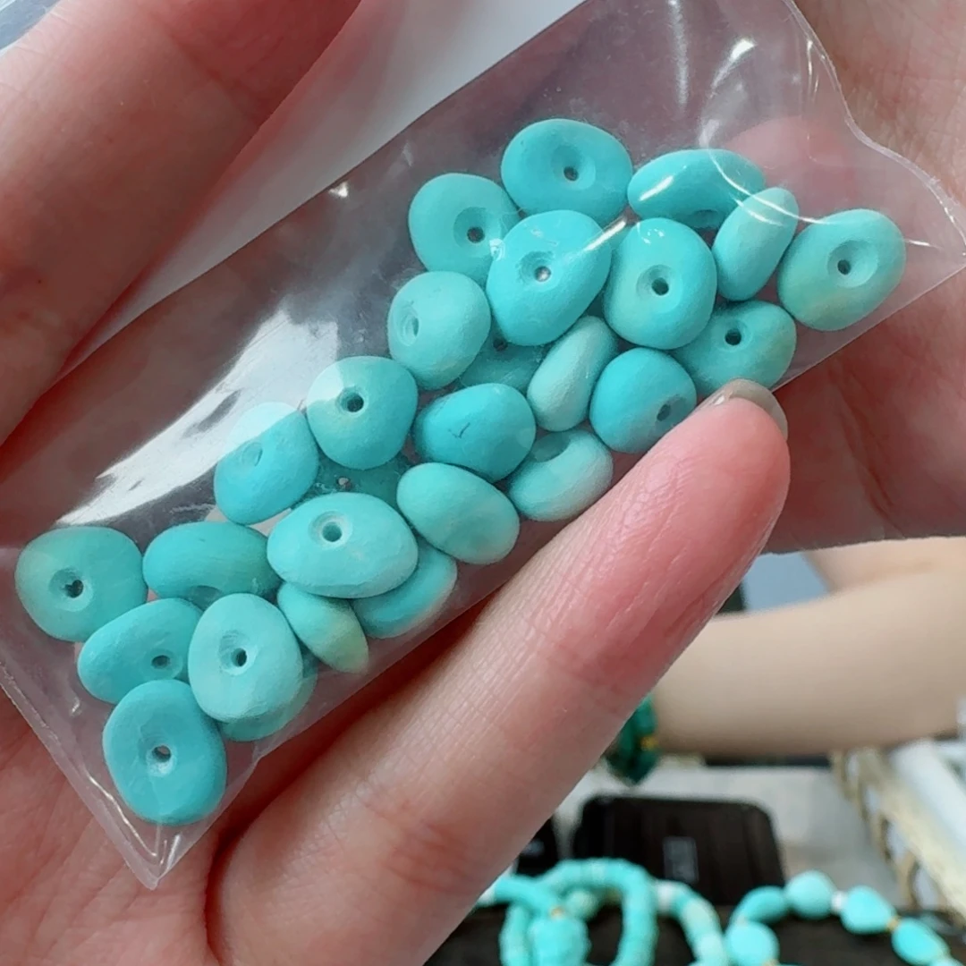 未镶嵌绿松石珠宝奇石