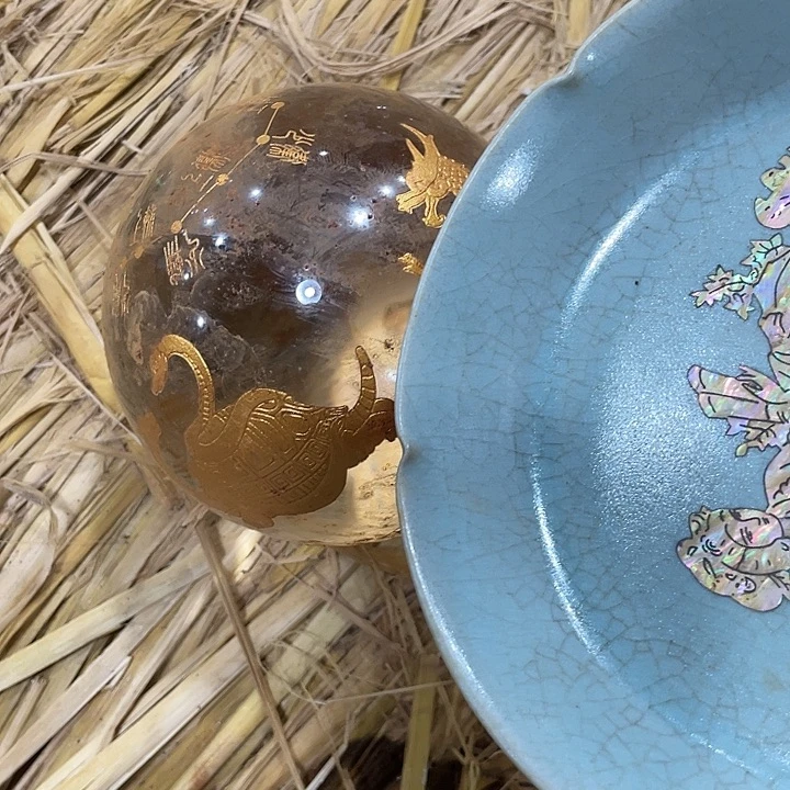 王***萍瓷器摆件瓷器摆件