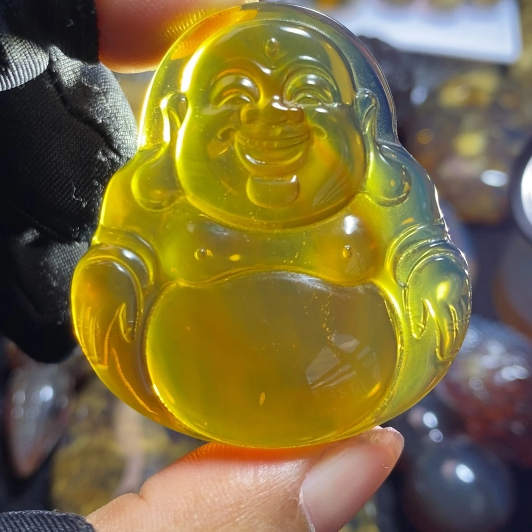 琥珀未镶嵌裸石……