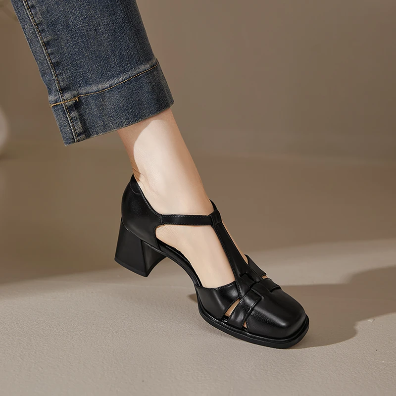 5cm~法式粗跟包头凉鞋女2025新款夏季编织镂空猪笼鞋气质百搭鞋子