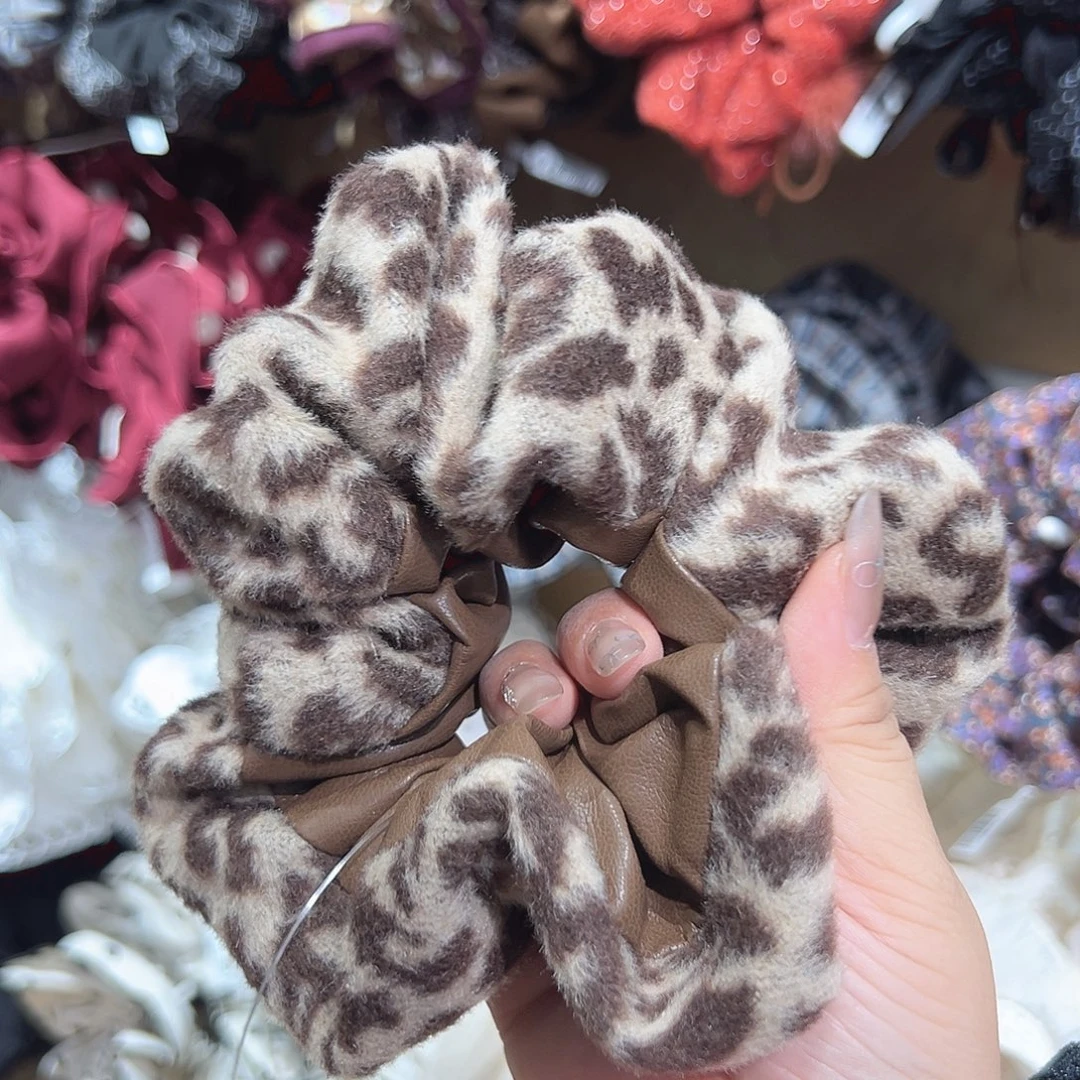 非金属咖色豹纹皮皮拼接发圈