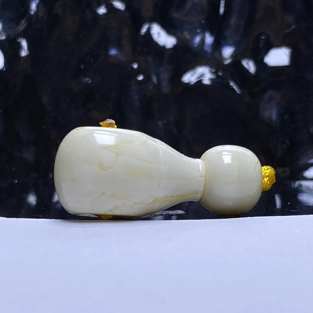 琥珀蜜蜡瓷白虎皮纹高货三通对孔10.5mm顶珠8.8mm又白又虎