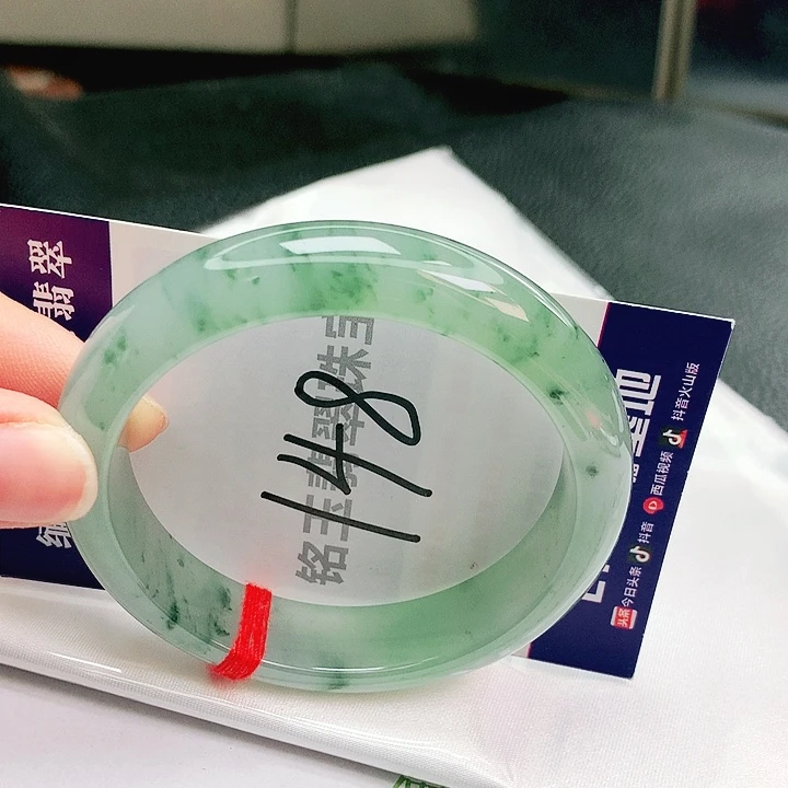 翡翠未镶嵌手镯缅甸天然a货翡翠手镯