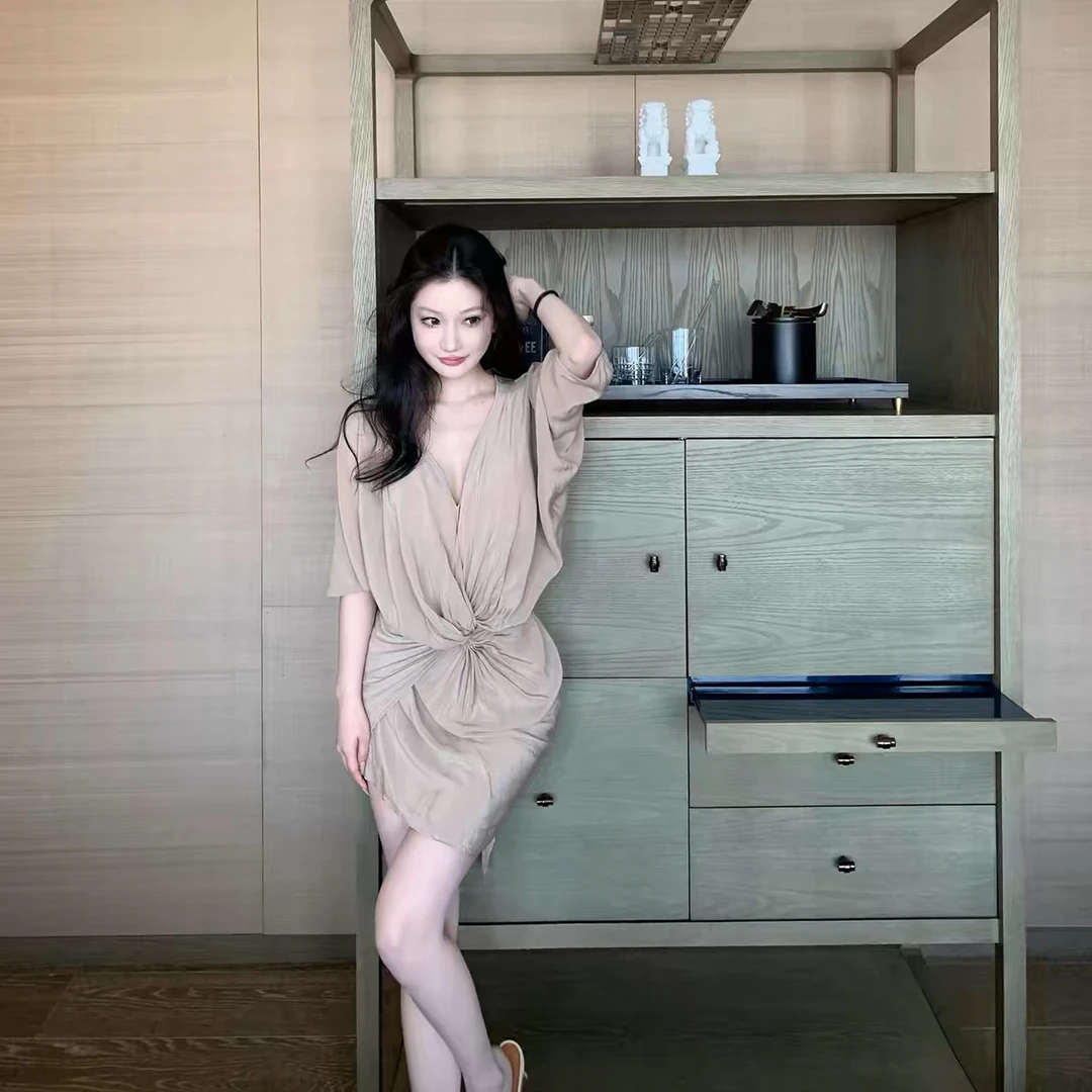 【预售中】CBY【温柔皮肤】v领连衣裙