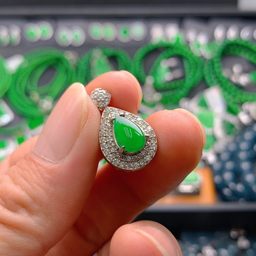 未镶嵌手链翡翠翡翠