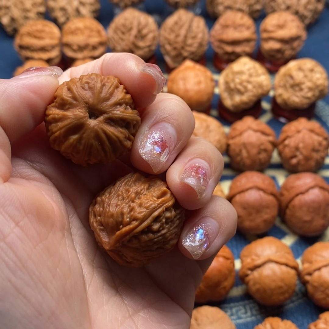 文玩核桃把件长*醉精品小手捻