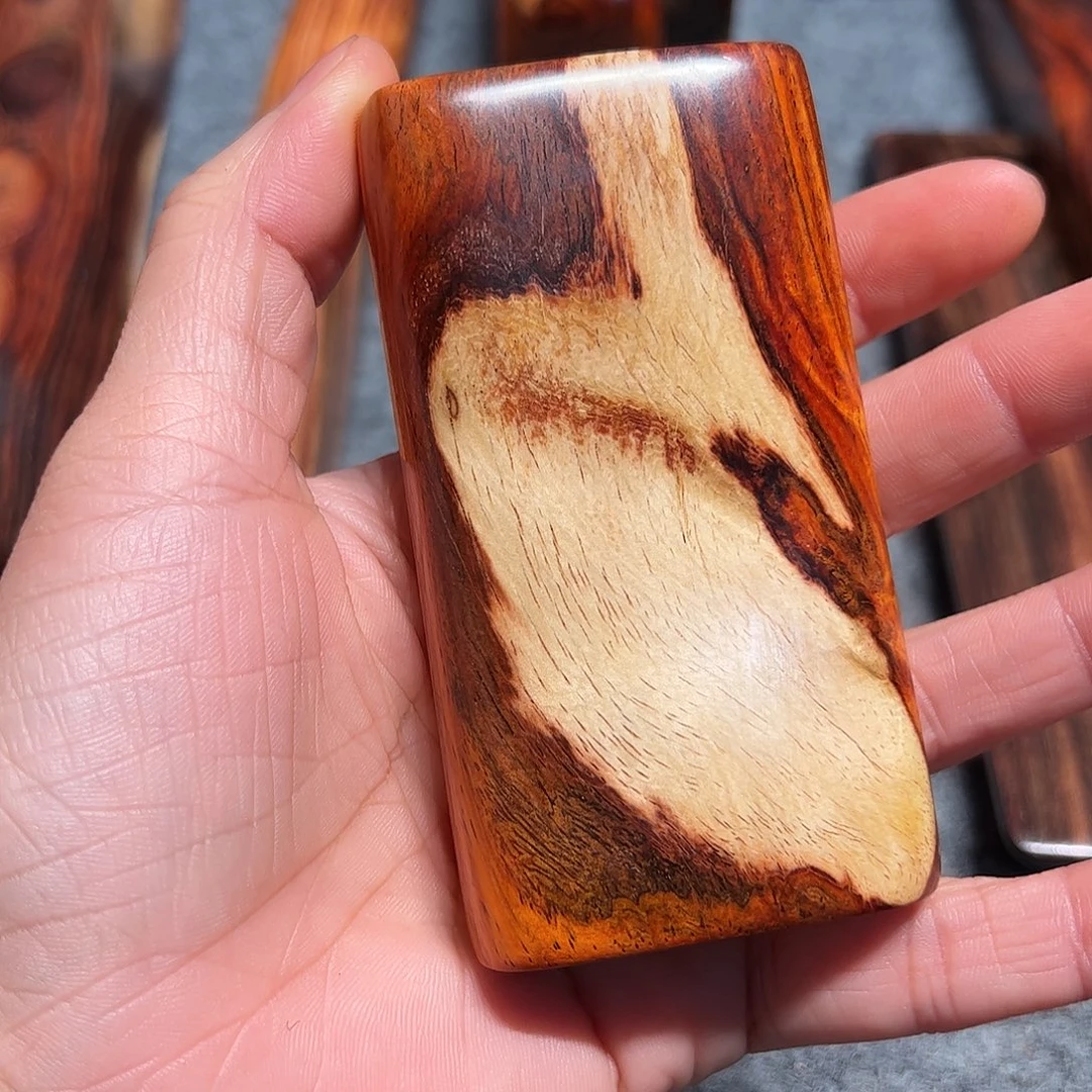 孤***城交趾黄檀（大红酸枝）