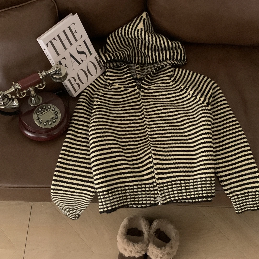 「Too·条纹毛衣」慵懒风针织条纹连帽包袖毛针织衫洋气秋季黑白帽衫