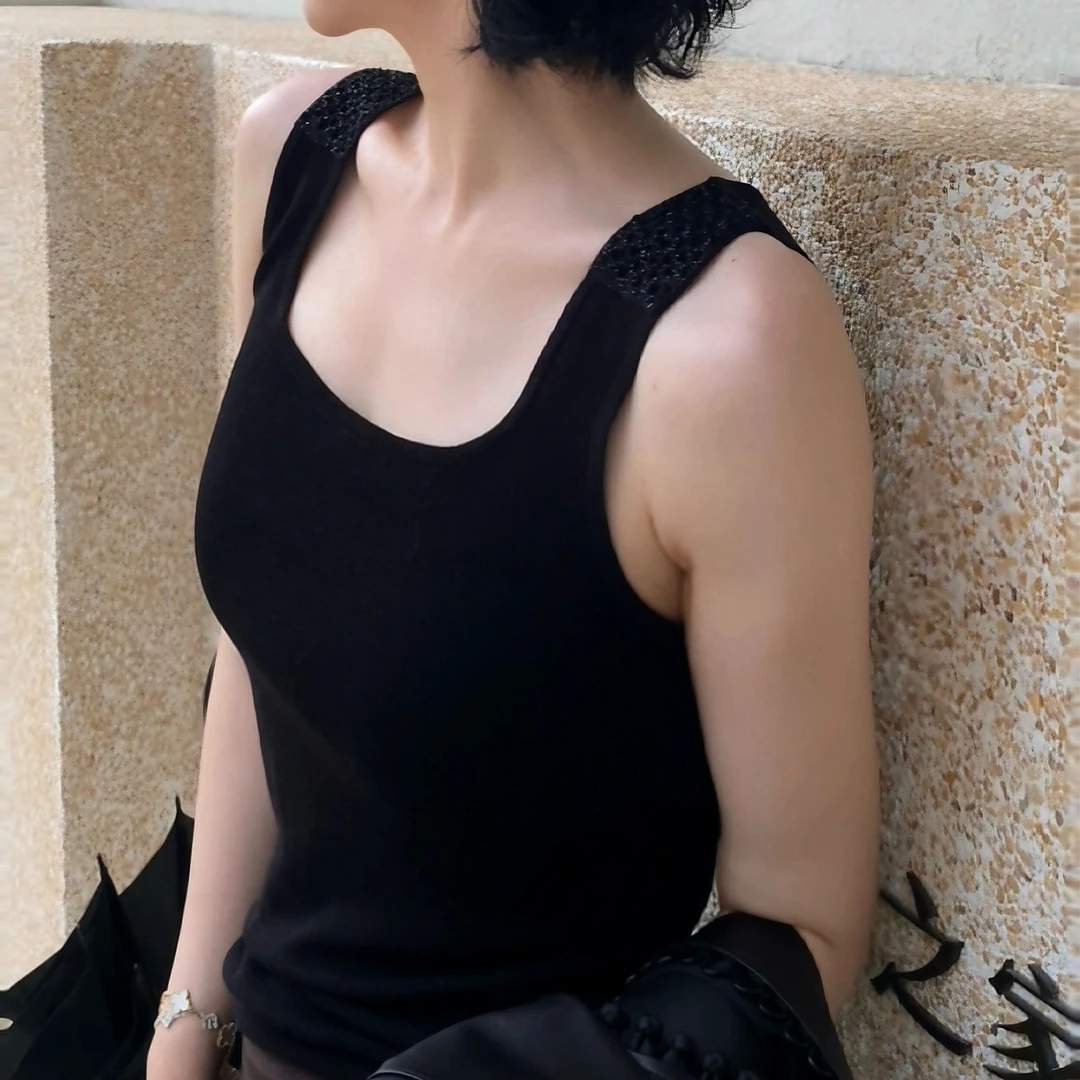 BETTY BAIRN 超细美丽诺混桑蚕丝设计感百搭背心25B-BW1013