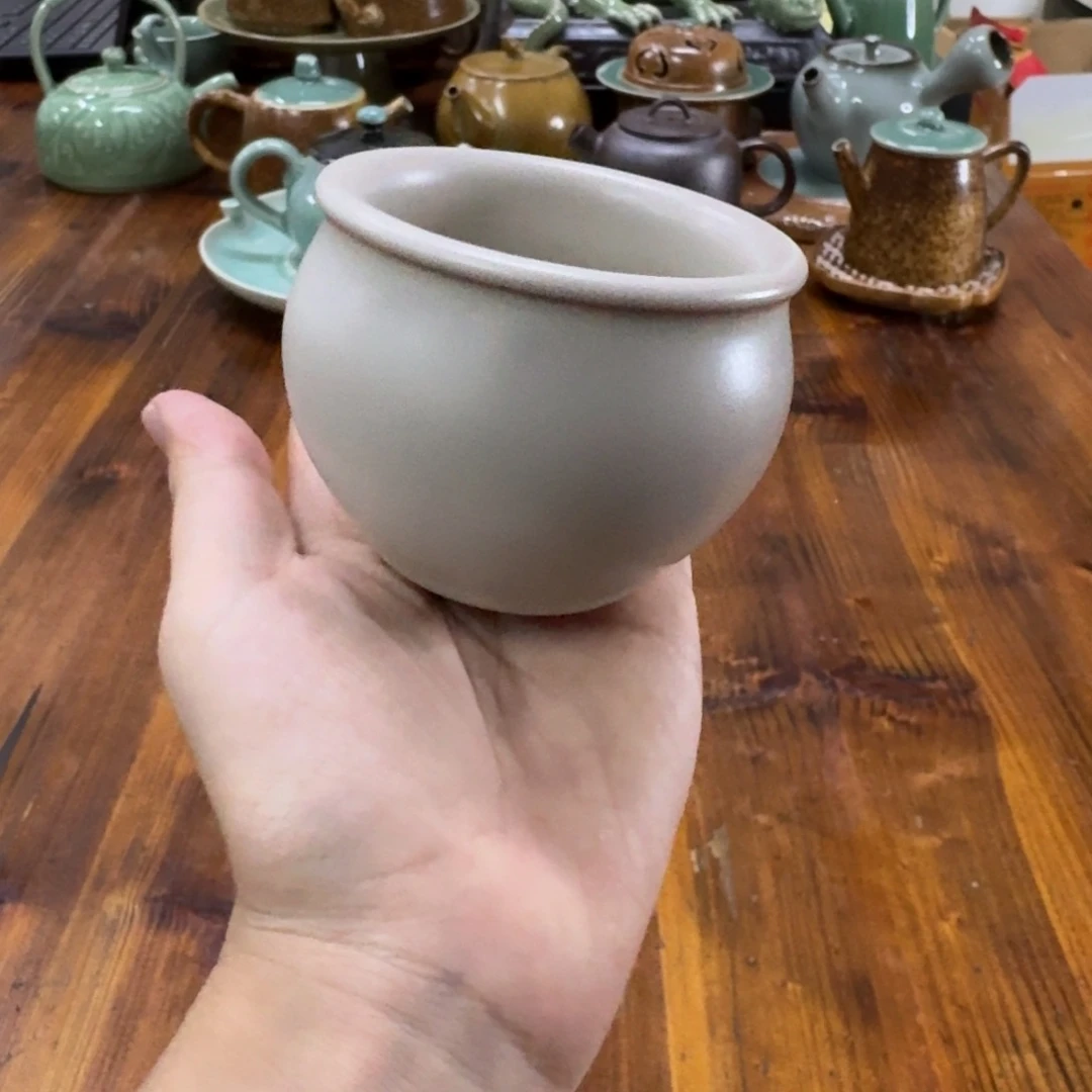 小仲龙泉青瓷05999