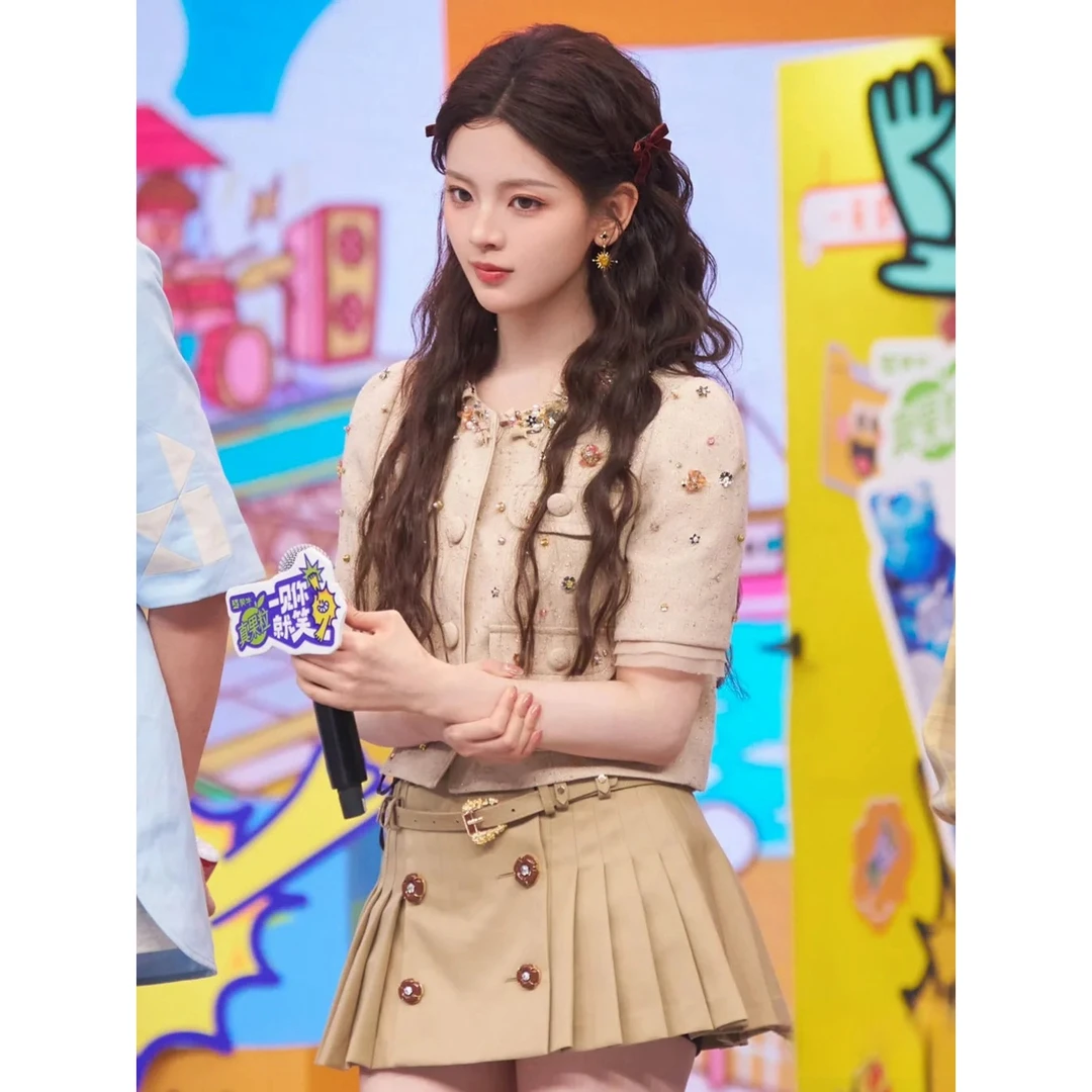 【杨超越同款】拉家2025夏新时尚钉珠小香风短袖套装女裙GFC25566