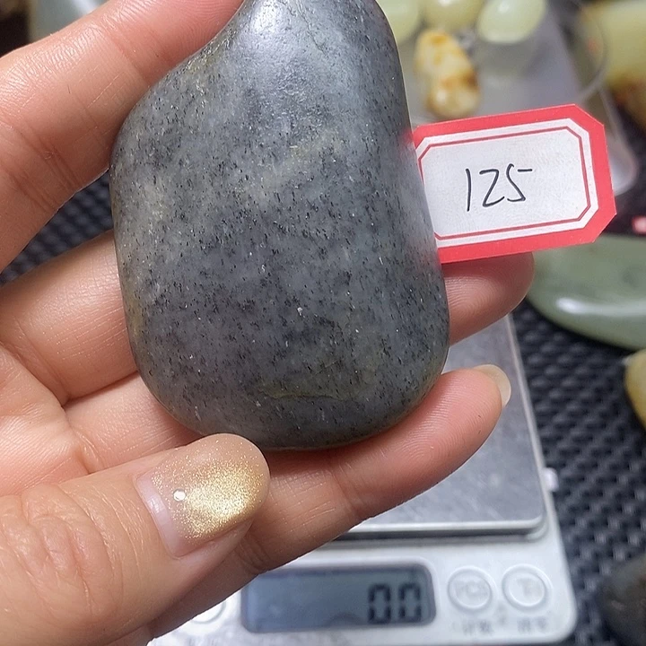 和田玉未镶嵌珠宝奇石125
