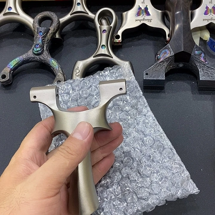 L****2977号瑕疵蝙蝠裸弓