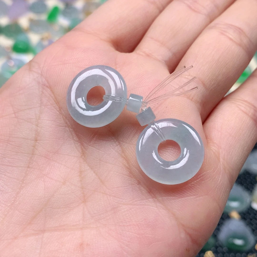 【闪购商品】翡翠吊坠(不含链)未镶嵌