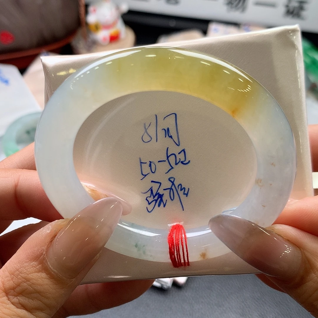 翡翠未镶嵌手镯51元