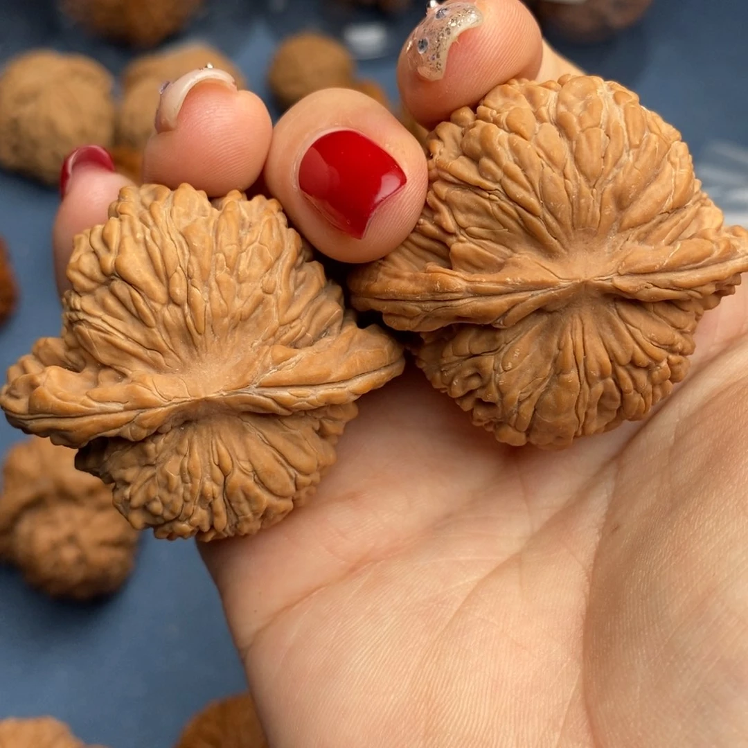 文玩核桃把件小**门四座楼555