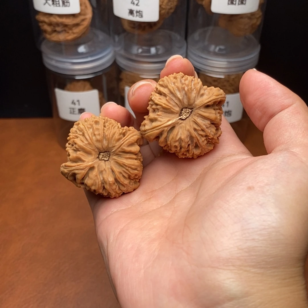 吊坠文玩核桃42深凹底南将石