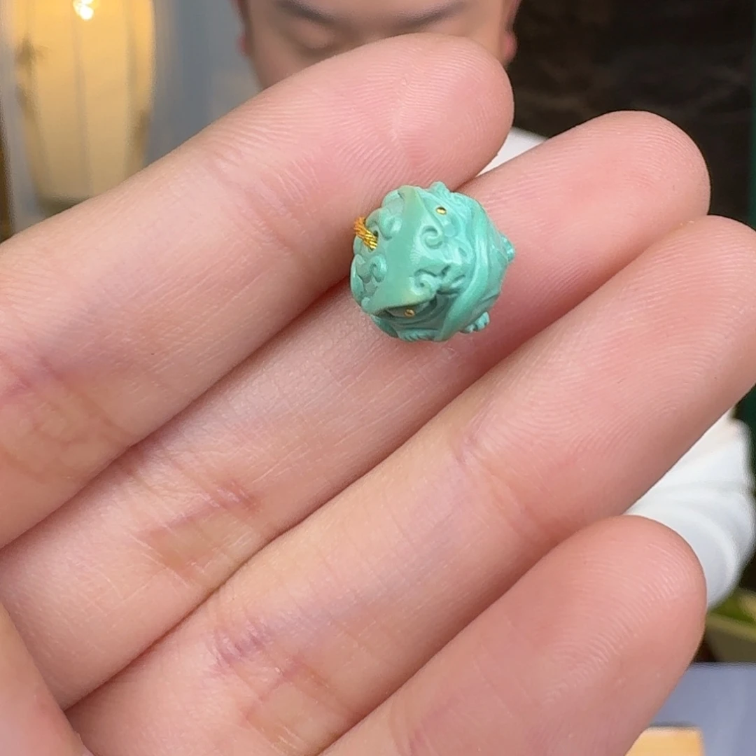 绿松石未镶嵌挂件