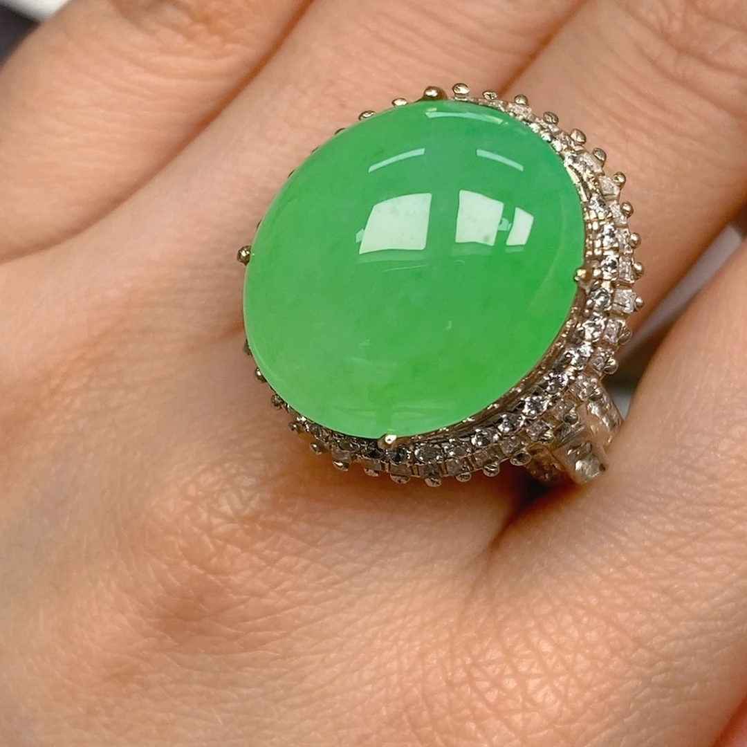 翡翠戒指未镶嵌狒*翡翠