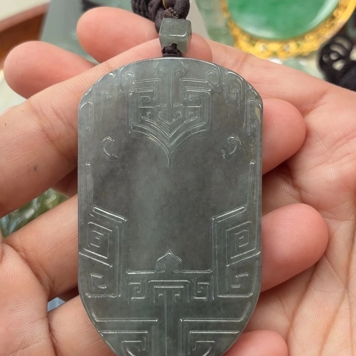 翡翠未镶嵌颈饰天然翡翠a货