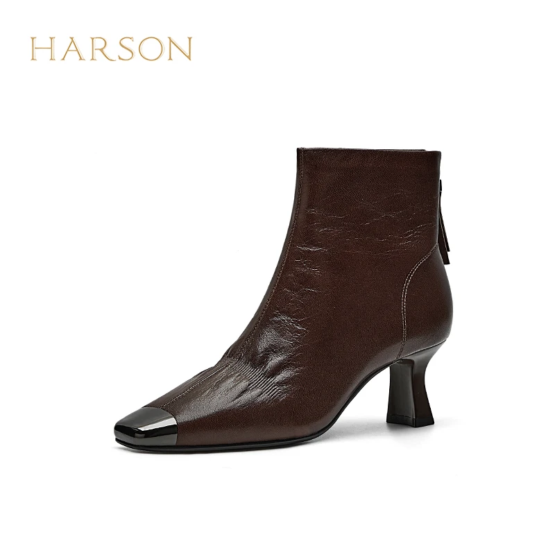 Harson/哈森秋冬新款时尚百搭羊皮短靴气质简约时装靴HWA240191