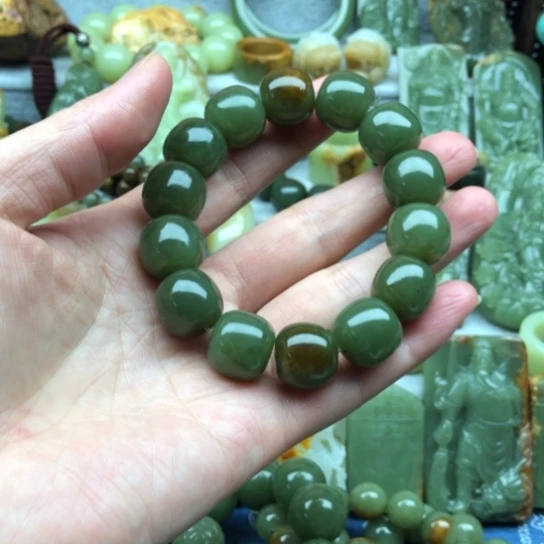 手链未镶嵌透闪石质玉