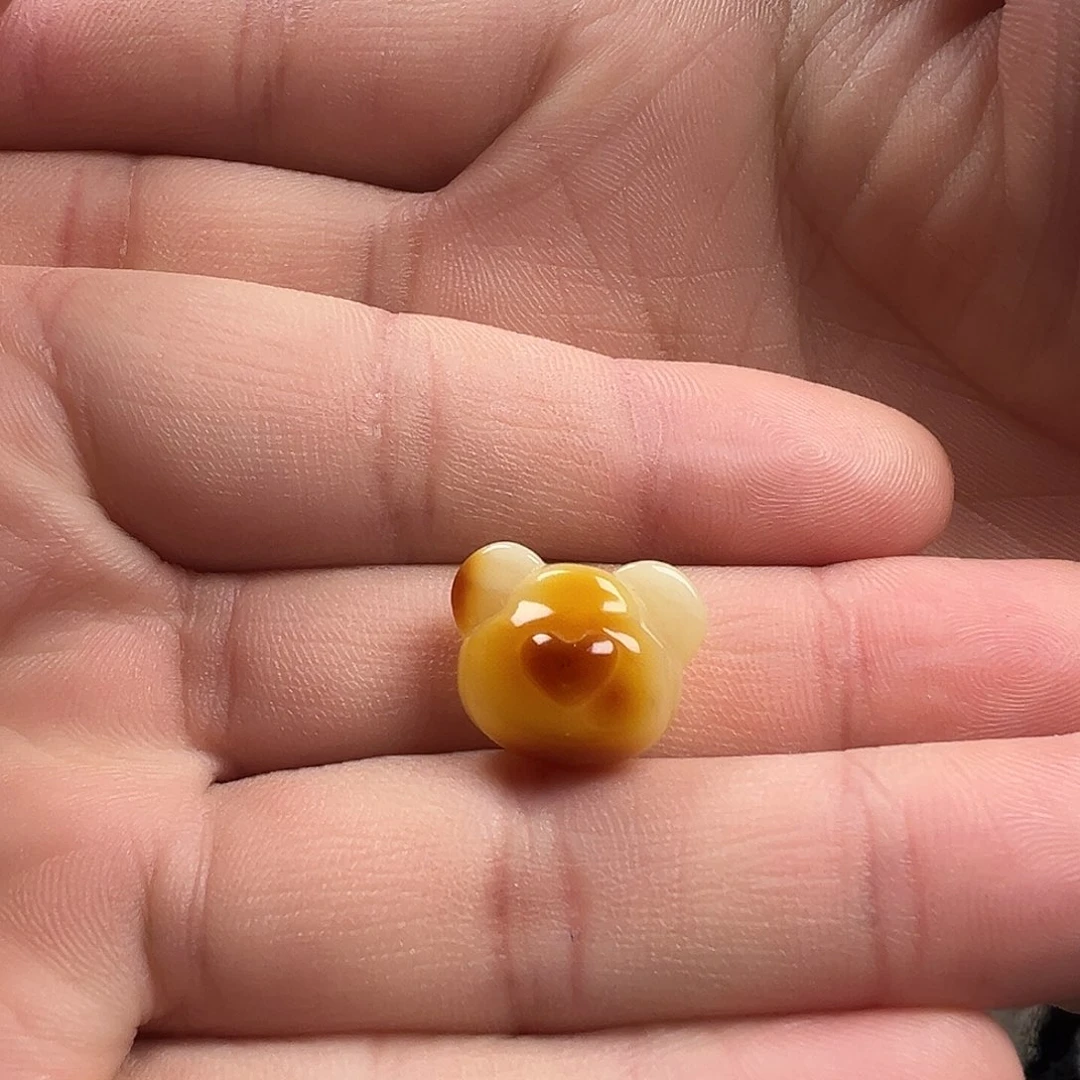 蜜蜡颈饰未镶嵌熊头提溜（打孔不退换）