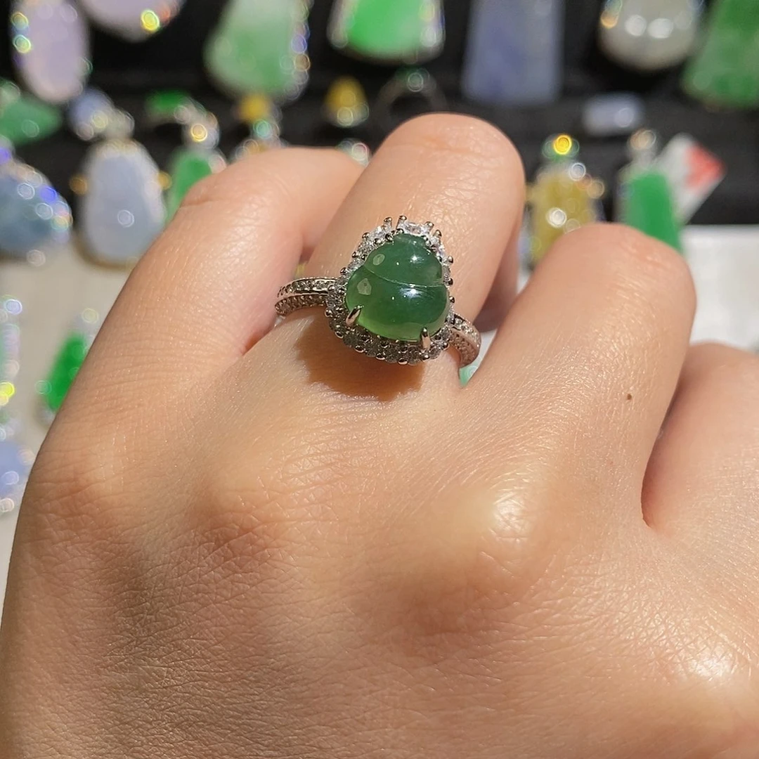 翡翠戒指银S925镶嵌天然翡翠