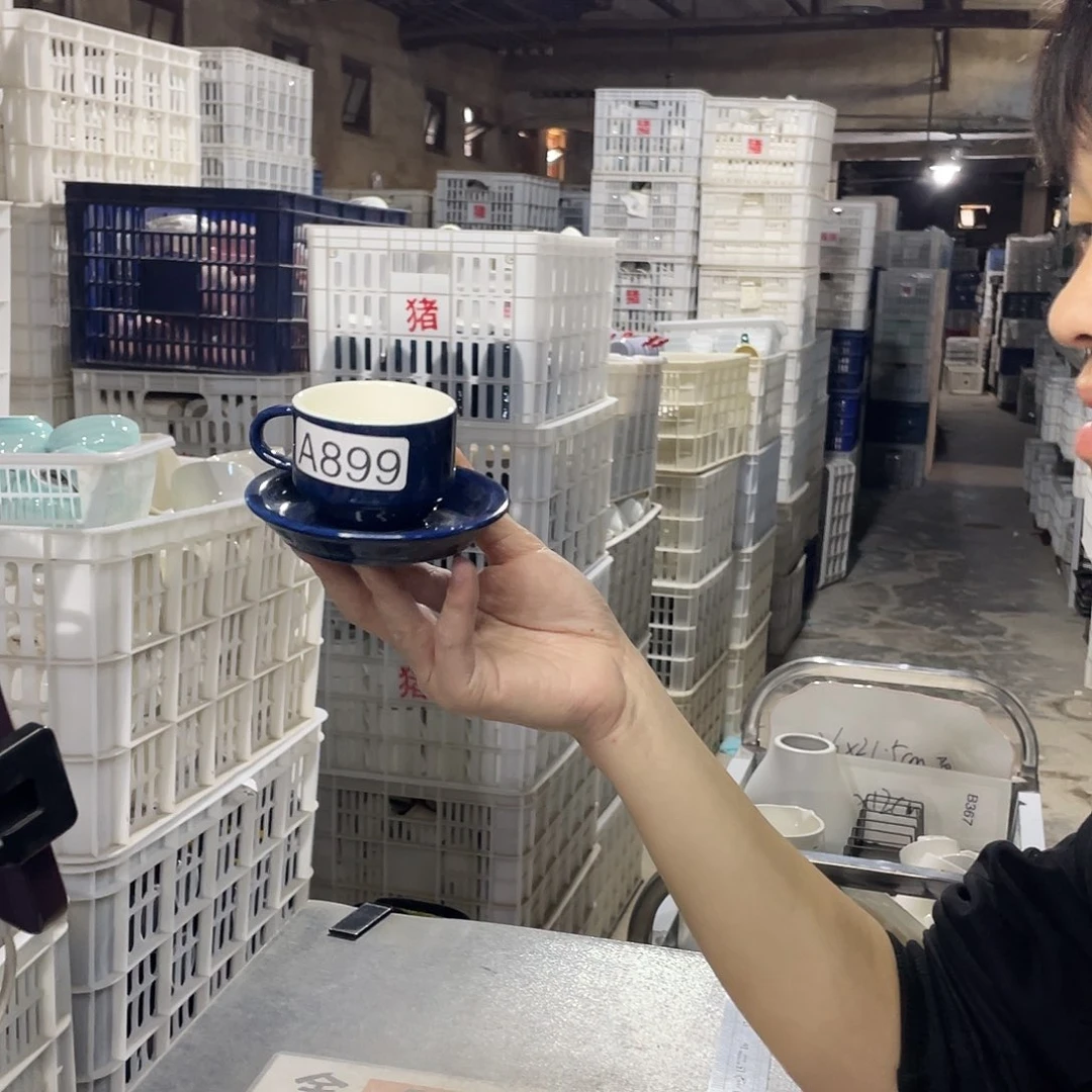 瓷片899         4杯4碟