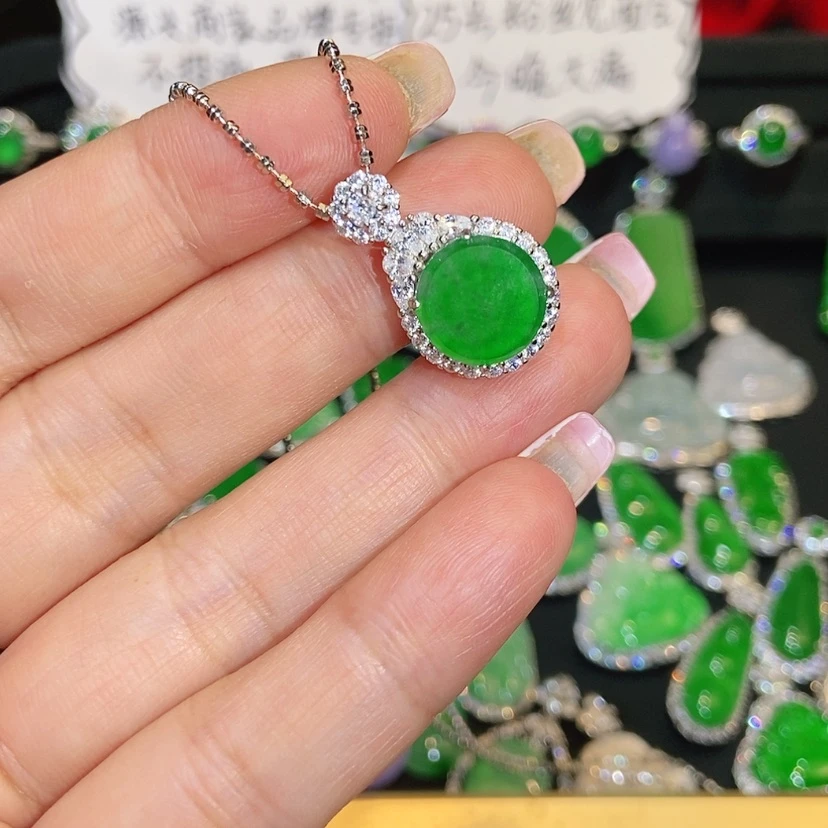 【闪购商品】颈饰未镶嵌翡翠天然翡翠