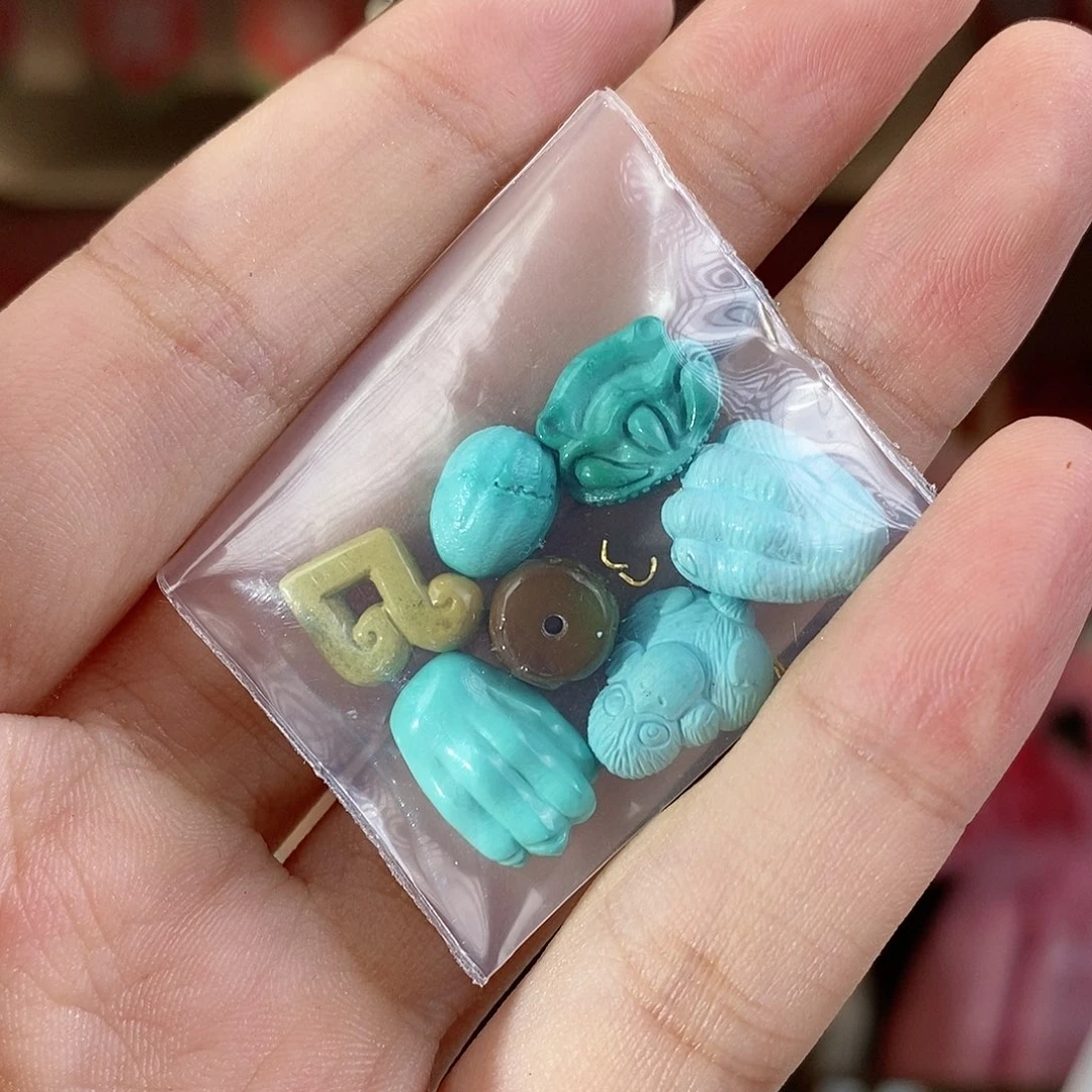 未镶嵌绿松石珠宝奇石