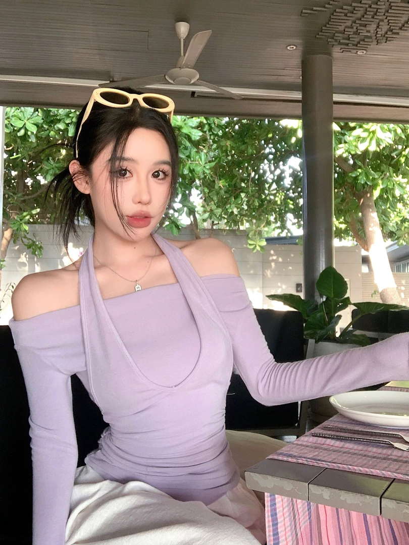 温柔 2025春夏季新款纯欲辣妹挂脖长袖T恤女修身漏肩上衣90017