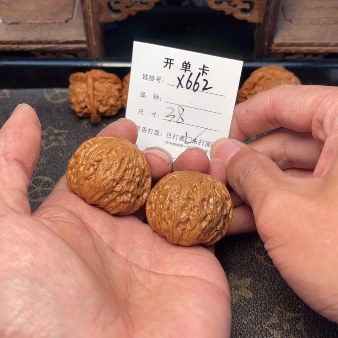 桃核把件文玩核桃