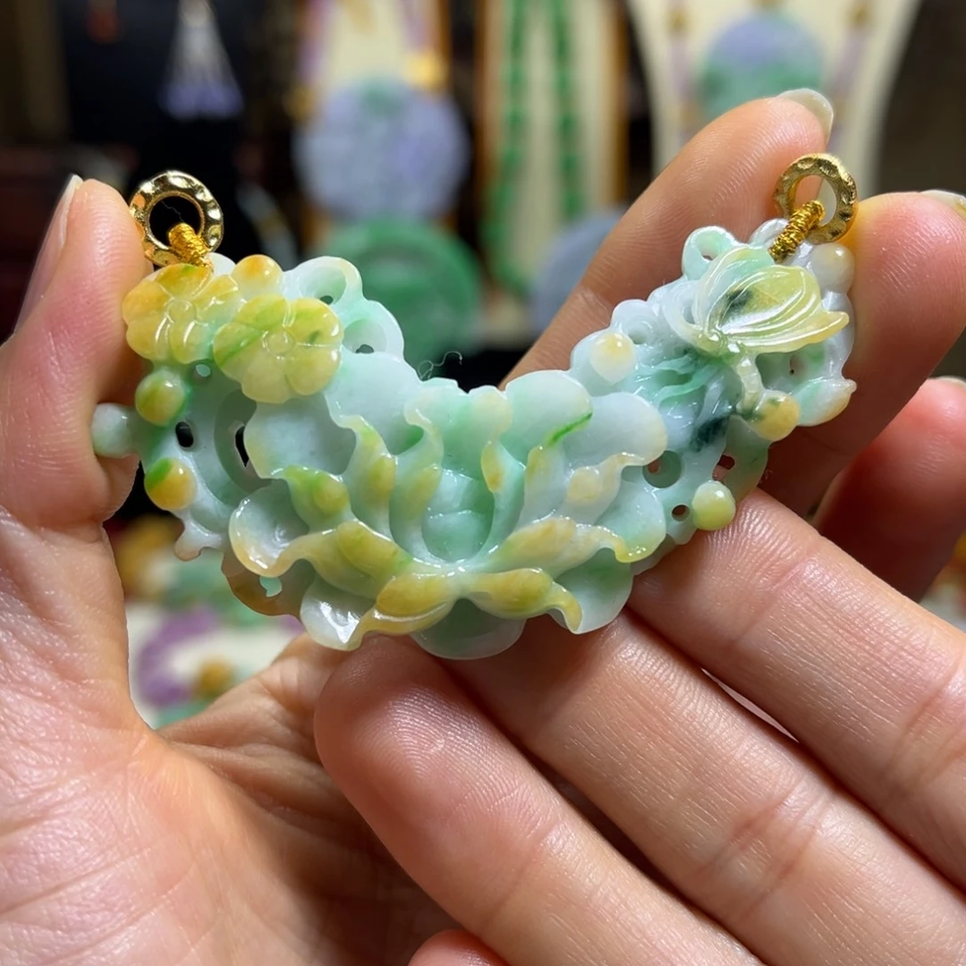 翡翠未镶嵌颈饰天然翡翠