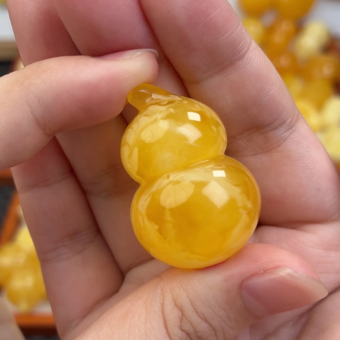 蜜蜡未镶嵌毛衣链蜜蜡