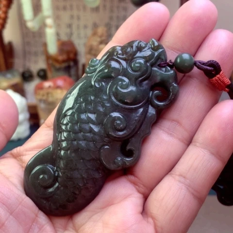 和田玉颈饰未镶嵌