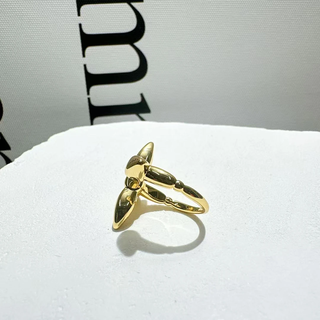 铜合金合成锆石戒指 娜娜GemmyQueen戒指GQ02455