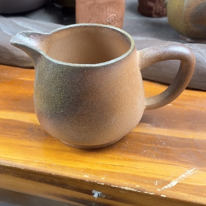 紫砂茶壶处理一把