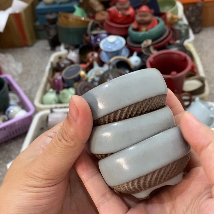 陶瓷艺术品及陶瓷壶