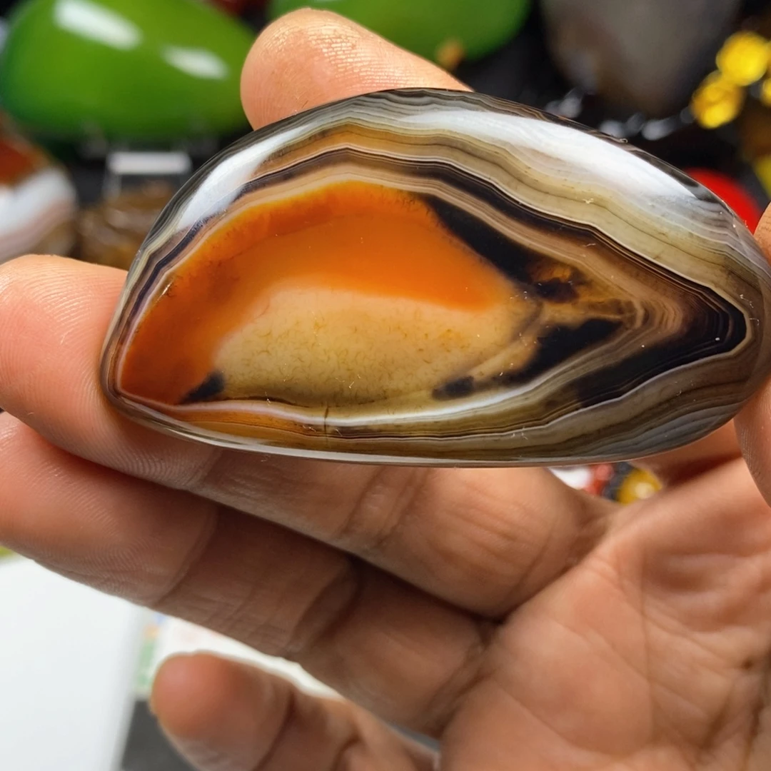 玛瑙/玉髓未镶嵌珠宝奇石