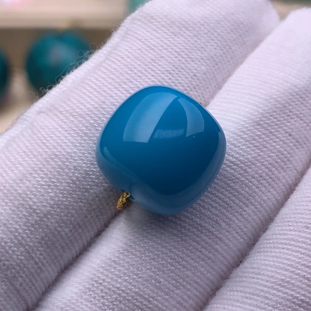 绿松石未镶嵌珠宝奇石13.5